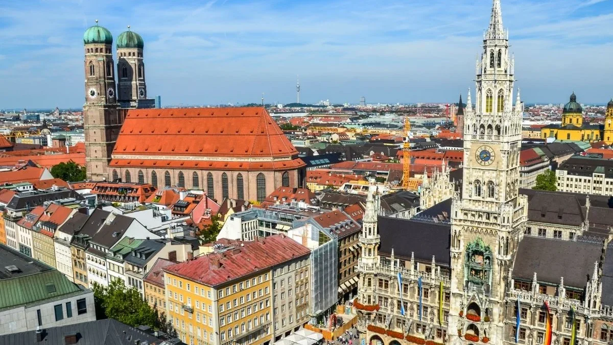 Auf den historischen Spuren der Großstadt mit einer Citytour München